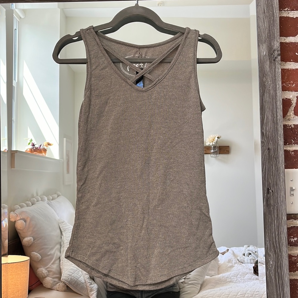 Size Small Green Tank